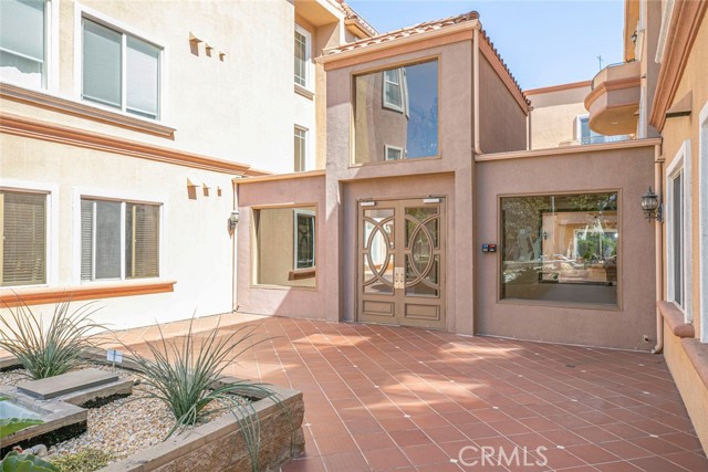 414 East Valencia Avenue, 306 photo 7