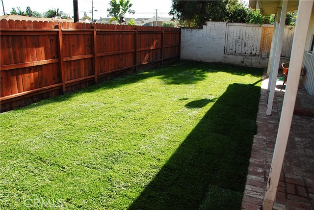 2615 SANTA ANA Avenue, Costa Mesa CA: https://media.crmls.org/medias/8316057d-b64d-4ee8-88c7-78cfa956da1d.jpg