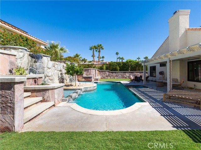 65800 Avenida Ladera, Desert Hot Springs CA: https://media.crmls.org/medias/83172fb1-5914-4871-8fba-1f3501aaff98.jpg