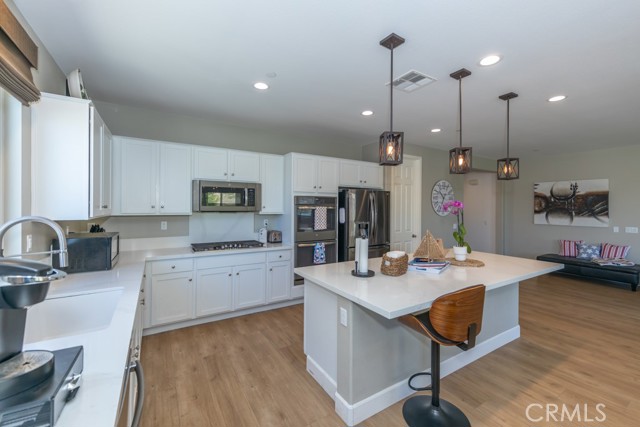 Detail Gallery Image 33 of 69 For 24865 Hidden Hills Dr, Menifee,  CA 92584 - 4 Beds | 3/1 Baths