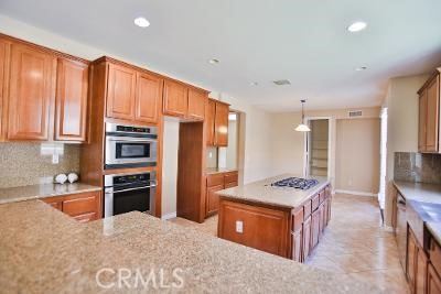 3867 Elderberry Circle, Corona CA: https://media.crmls.org/medias/8317c07c-a43c-4102-b9d8-4c63e16f3b72.jpg