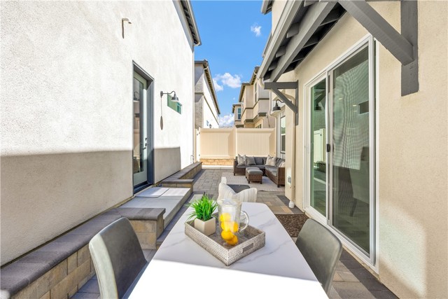 Detail Gallery Image 27 of 59 For 39532 Tannat Dr, Temecula,  CA 92591 - 4 Beds | 3 Baths