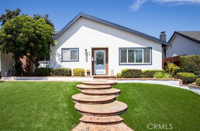 Detail Gallery Image 1 of 1 For 59 Sandra Ct, Newbury Park,  CA 91320 - 4 Beds | 3 Baths