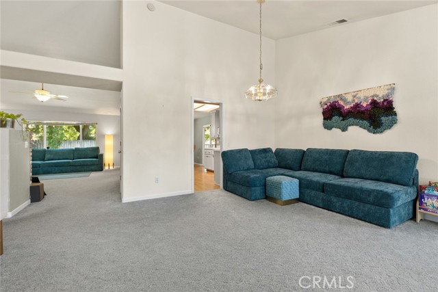 Detail Gallery Image 6 of 37 For 2 Summerwood Ct, Chico,  CA 95926 - 3 Beds | 2 Baths