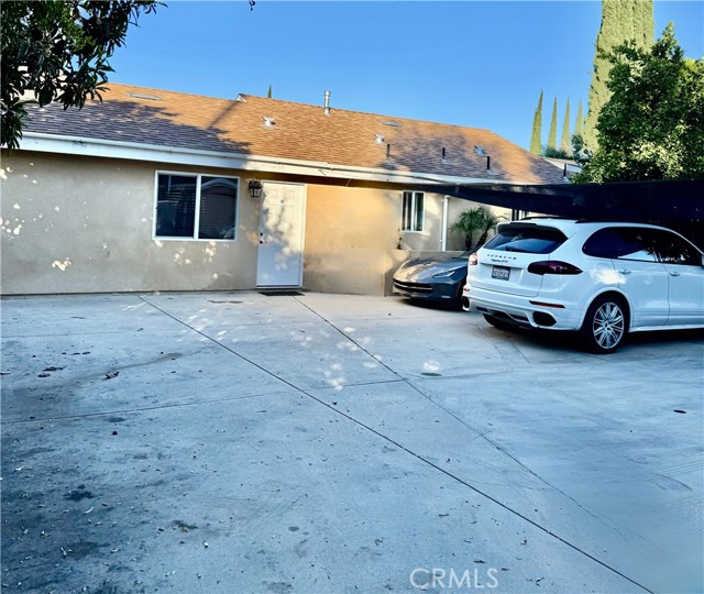 Detail Gallery Image 2 of 8 For 7339 De Soto Ave, Canoga Park,  CA 91304 - 2 Beds | 2 Baths