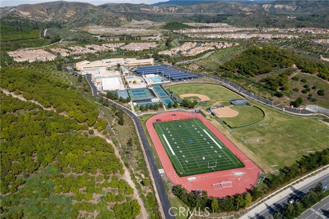 3 Heatherwood, Irvine CA: https://media.crmls.org/medias/831a750f-394e-473e-b236-ad42eb2e269b.jpg