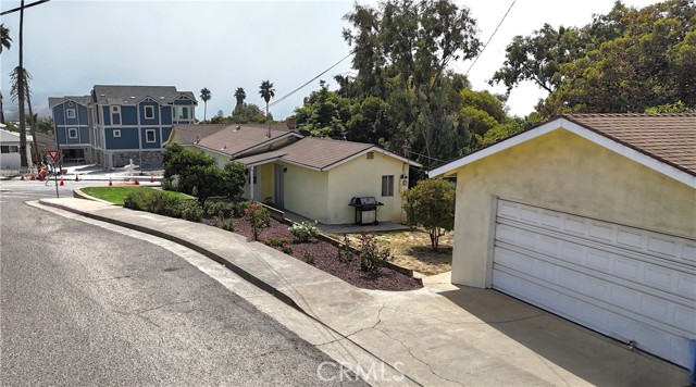 Detail Gallery Image 9 of 25 For 477 Hinds Ave, Pismo Beach,  CA 93449 - 2 Beds | 2 Baths