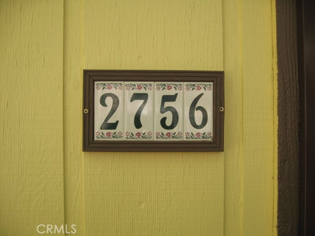 Detail Gallery Image 2 of 19 For 2756 Circle Dr, Running Springs,  CA 92382 - 2 Beds | 1/1 Baths