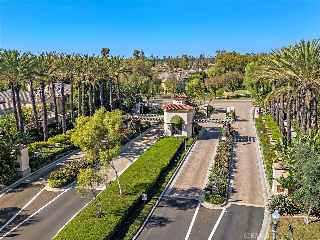 MLS #OC25257856 image #43