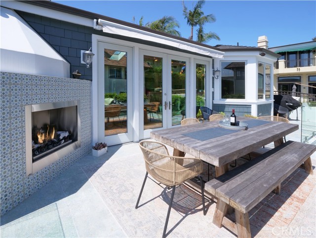 1026 Duncan Avenue, Manhattan Beach CA: https://media.crmls.org/medias/831b96f9-c29e-4e16-9b48-ff607c4b0a01.jpg