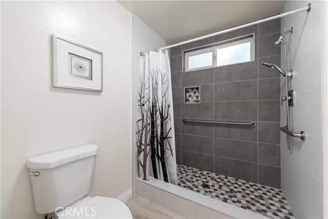 Detail Gallery Image 18 of 28 For 10 Windsong, Irvine,  CA 92614 - 3 Beds | 2 Baths
