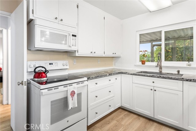 Detail Gallery Image 10 of 35 For 11616 Madison, Yucaipa,  CA 92399 - 2 Beds | 2 Baths