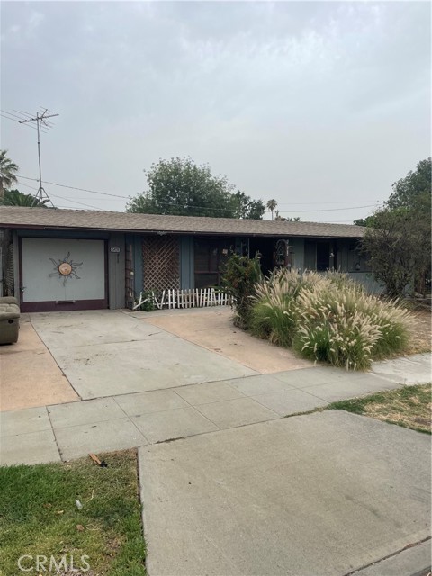 5426 Sunnyside Dr, Riverside, CA 92504