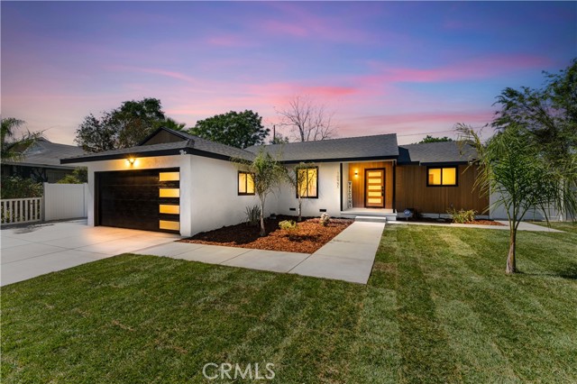 10951 Petit Avenue photo 2