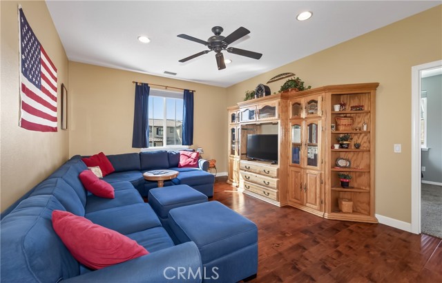 Detail Gallery Image 32 of 51 For 11484 Armour, Beaumont,  CA 92223 - 5 Beds | 4 Baths