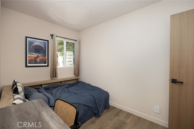 3233 Tareco Drive, Los Angeles CA: https://media.crmls.org/medias/83203453-ce2a-484b-a446-eb1d596ec89e.jpg