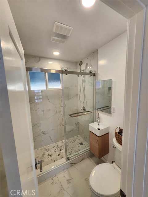 Detail Gallery Image 12 of 33 For 22832 Menlo, Torrance,  CA 90502 - 3 Beds | 2 Baths