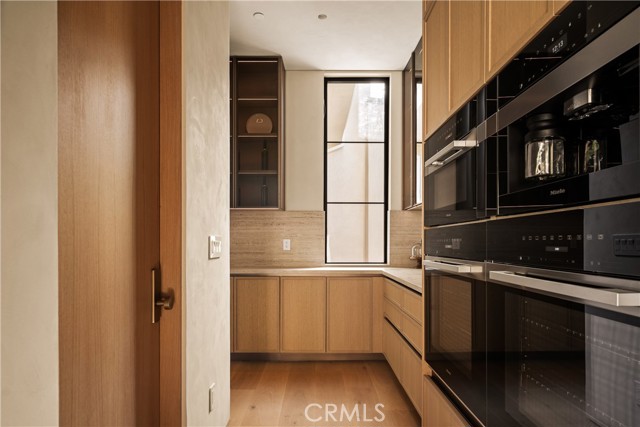 4724 Lemona Avenue, Sherman Oaks CA: https://media.crmls.org/medias/83216fe1-2abe-4420-b24f-e90fd9819f86.jpg