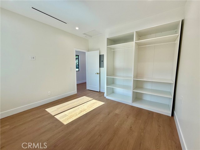 22132 Gault Street, Canoga Park CA: https://media.crmls.org/medias/8321878d-0542-4d0b-bae1-42d5700cf80b.jpg