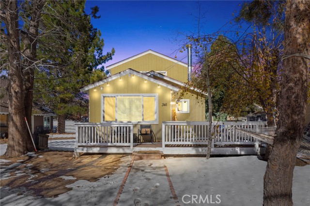 Detail Gallery Image 1 of 44 For 341 W Fairway Bld, Big Bear City,  CA 92314 - 3 Beds | 2 Baths