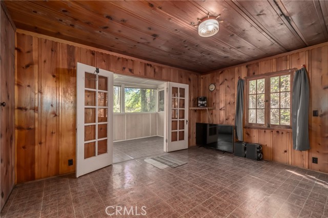Image 16 of 35 For 17350 Parnassus Drive