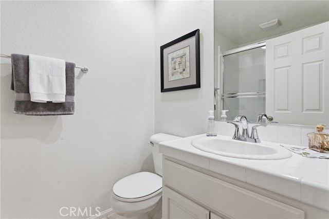 Detail Gallery Image 15 of 24 For 234 via Antonio, Newbury Park,  CA 91320 - 3 Beds | 2/1 Baths