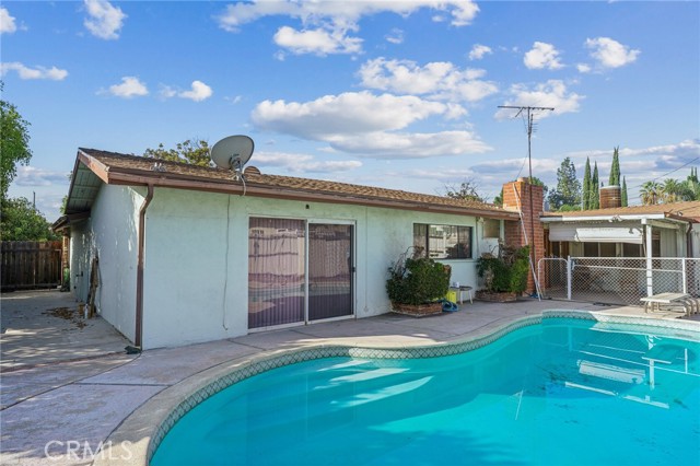 Detail Gallery Image 5 of 11 For 16631 Lahey St, Los Angeles,  CA 91344 - 4 Beds | 1/1 Baths