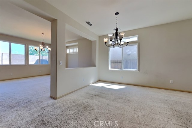 Detail Gallery Image 16 of 75 For 1573 Esplanade Dr, Merced,  CA 95348 - 4 Beds | 2 Baths