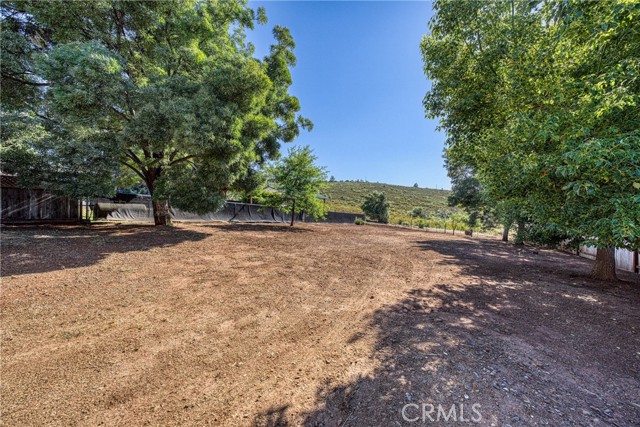 Detail Gallery Image 24 of 34 For 17062 Greenridge Rd, Hidden Valley Lake,  CA 95467 - 3 Beds | 2 Baths