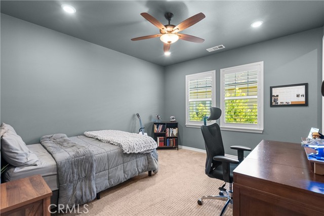 Detail Gallery Image 47 of 71 For 22385 Copper Mountain Ct, Saugus,  CA 91350 - 5 Beds | 5 Baths