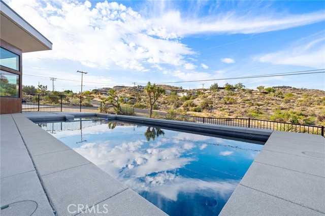 6218 Farrelo Road, Yucca Valley CA: https://media.crmls.org/medias/8327713f-90fb-43e6-acf7-2901c004de1a.jpg