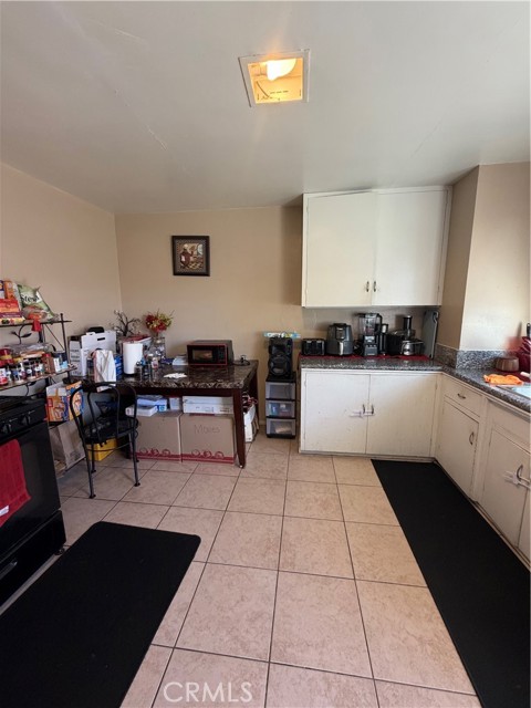 Detail Gallery Image 3 of 25 For 263 N Evans, Banning,  CA 92220 - – Beds | – Baths