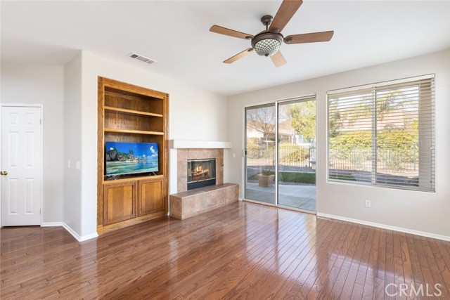 Detail Gallery Image 14 of 44 For 28890 Emerald Key Ct, Menifee,  CA 92584 - 3 Beds | 2 Baths