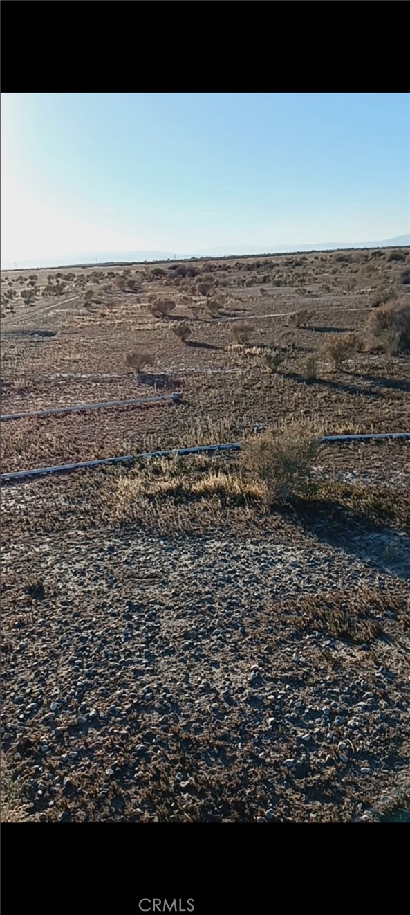 47805 55th E Street, Lancaster CA: https://media.crmls.org/medias/832aef8b-6a9b-4b53-9ad7-686adbe03e29.jpg