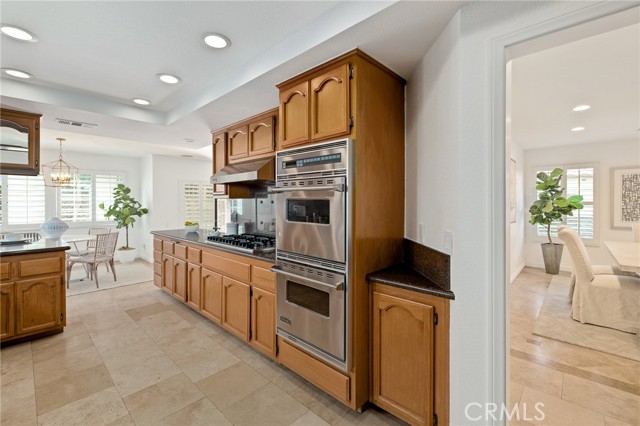 2812 Oak Avenue, Manhattan Beach, California 90266, 4 Bedrooms Bedrooms, ,2 BathroomsBathrooms,Residential,Sold,Oak,SB22058615