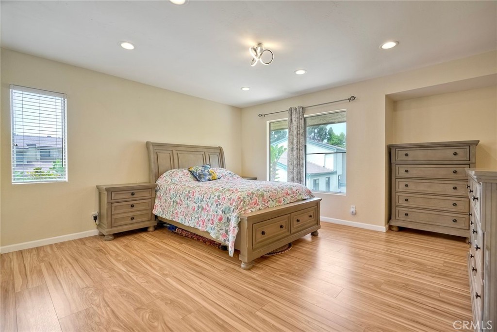 3304 Caminito Eastbluff - photo 15