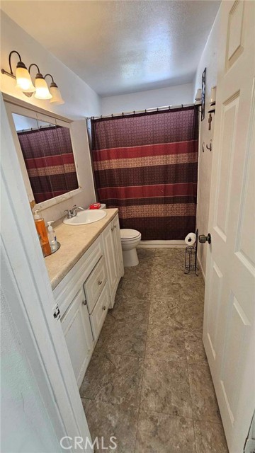 929 E Elizabeth Street, Barstow CA: https://media.crmls.org/medias/832c2fdd-7f56-46c4-acb1-c1295ef7e595.jpg