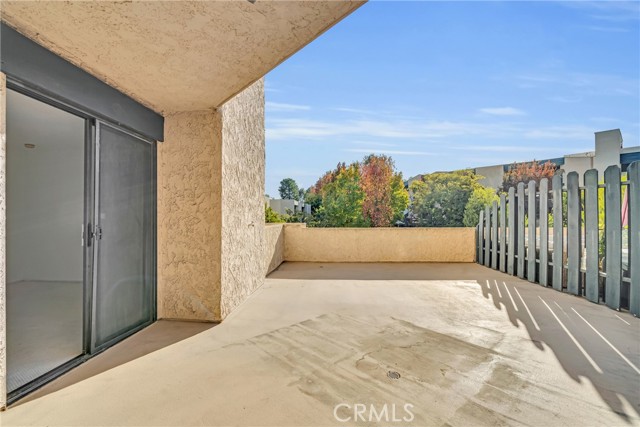 Detail Gallery Image 9 of 14 For 4499 via Marisol 138c,  Los Angeles,  CA 90042 - 2 Beds | 1 Baths