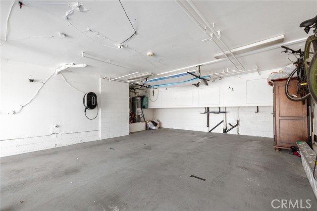 208 45th Street, Manhattan Beach CA: https://media.crmls.org/medias/832ce0d4-73e8-48c9-83da-b10f226285ac.jpg