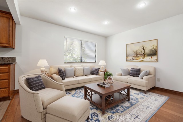 Detail Gallery Image 12 of 59 For 7137 Shoup Ave #39,  West Hills,  CA 91307 - 3 Beds | 2/1 Baths