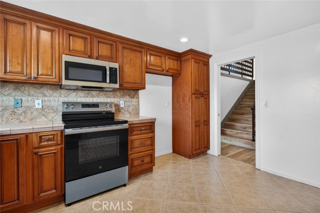 Detail Gallery Image 17 of 48 For 14631 Fir, Irvine,  CA 92606 - 4 Beds | 3 Baths