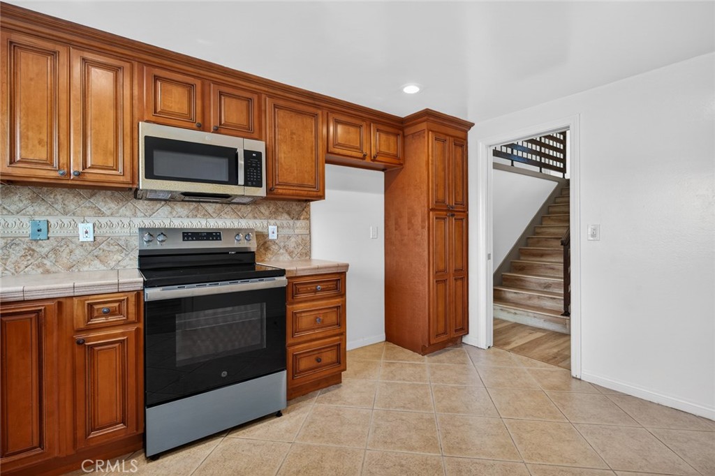 MLS #PW25277401 image #16