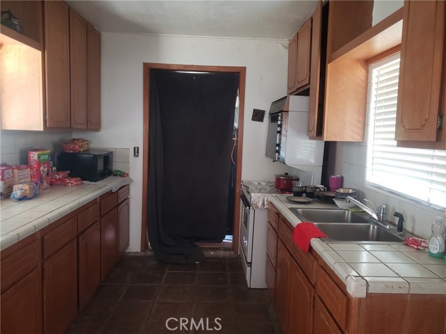 Detail Gallery Image 20 of 27 For 69626 Pluto, Twentynine Palms,  CA 92277 - 5 Beds | 2 Baths