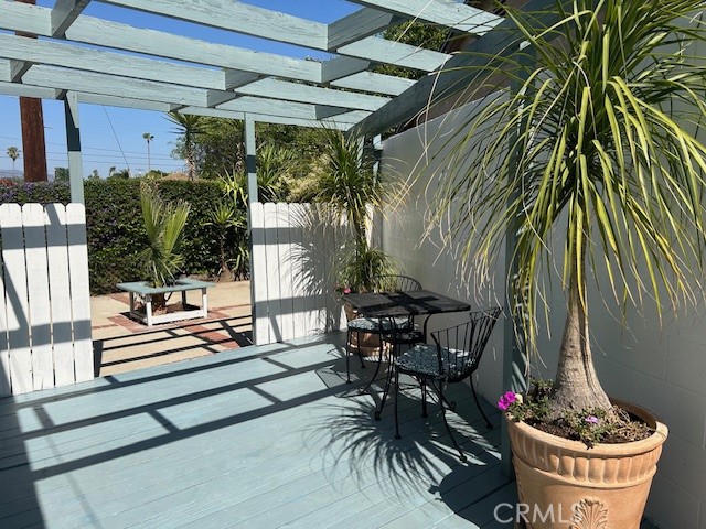 Detail Gallery Image 6 of 18 For 14742 San Jose St, –,  CA 91345 - 3 Beds | 2 Baths