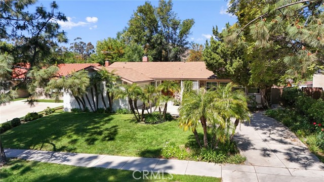 Detail Gallery Image 3 of 34 For 8313 Hillary Dr, West Hills,  CA 91304 - 4 Beds | 2 Baths