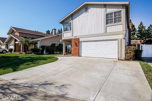 1971 Royal Oak Rd, Tustin, CA 92780