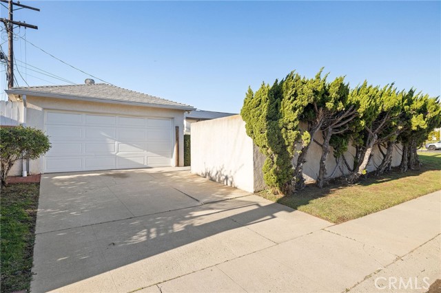 Detail Gallery Image 38 of 39 For 7975 Chase Ave, Los Angeles,  CA 90045 - 3 Beds | 2 Baths