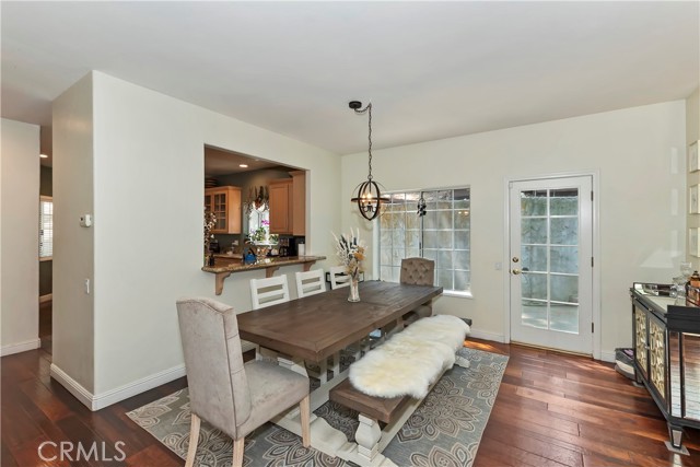 26746 Oakmont Drive, Lake Arrowhead CA: https://media.crmls.org/medias/8333bef0-c7f5-4352-820f-3361cbba30a6.jpg