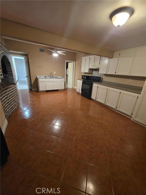 Detail Gallery Image 41 of 46 For 3577 Briarvale, Corona,  CA 92879 - 4 Beds | 2 Baths