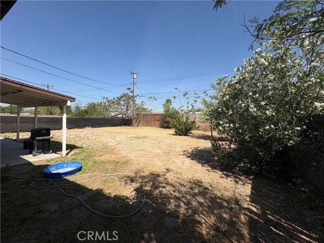 Detail Gallery Image 5 of 16 For 2004 W 15th, San Bernardino,  CA 92411 - 4 Beds | 2 Baths